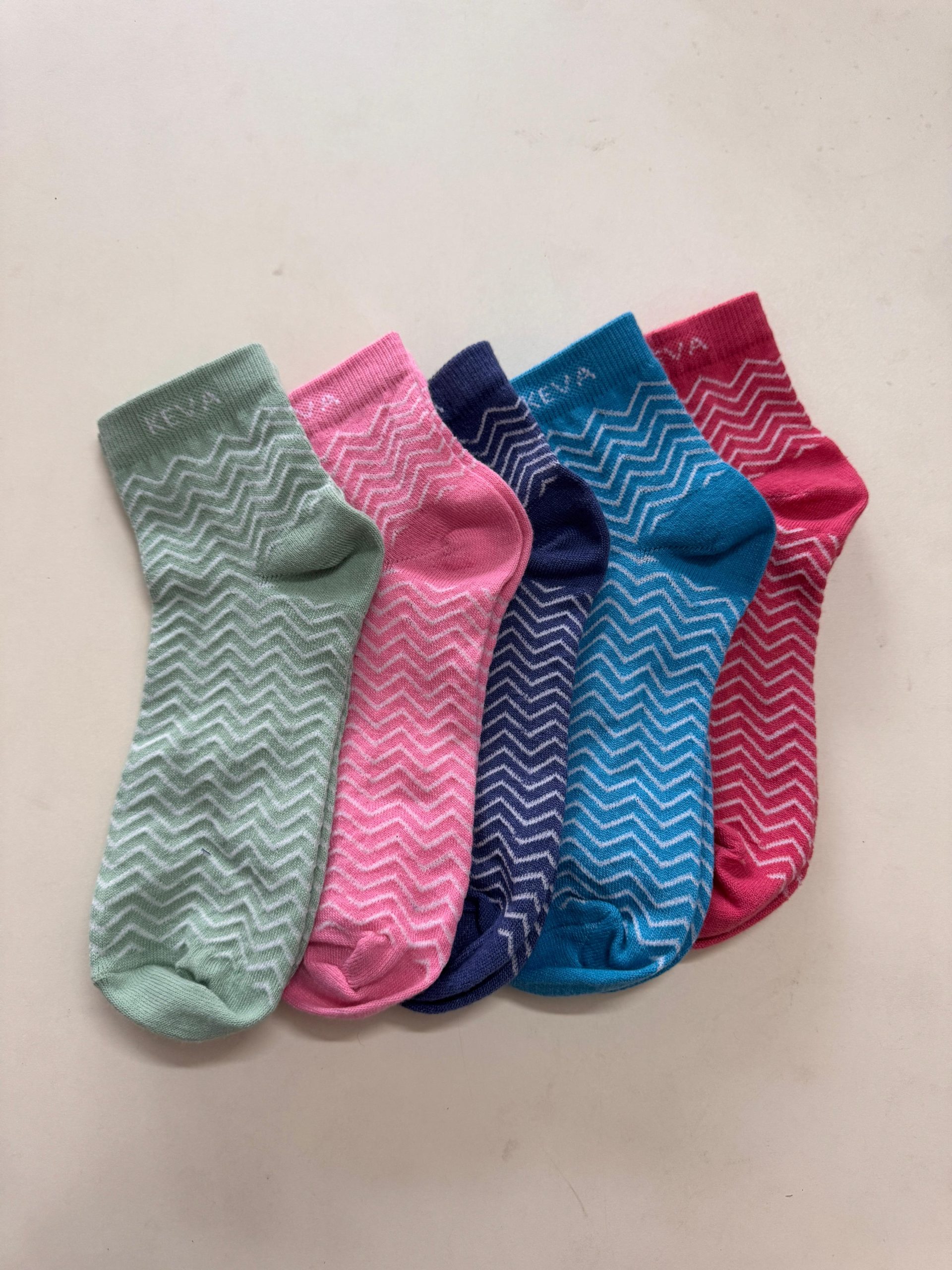 Keva Socks Zigzag Chevron Women Cotton Socks 5 pairs pack Kv48